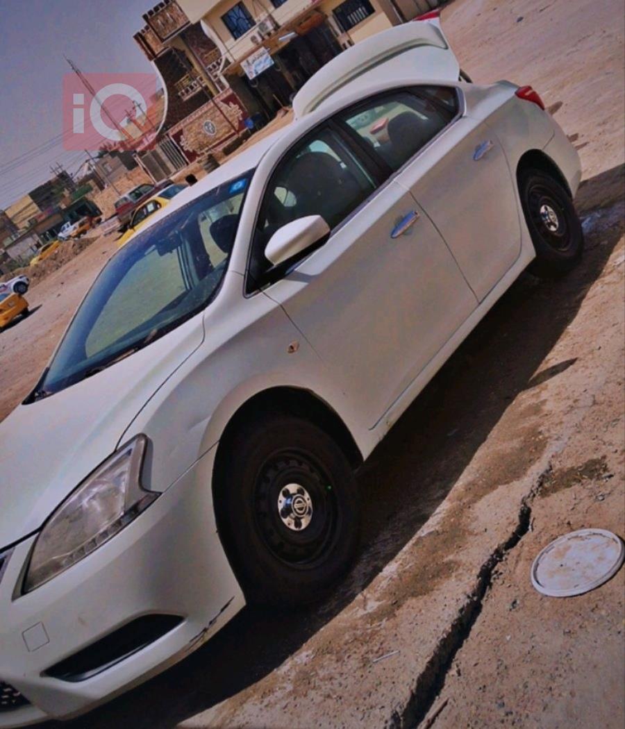 نيسان سنترا